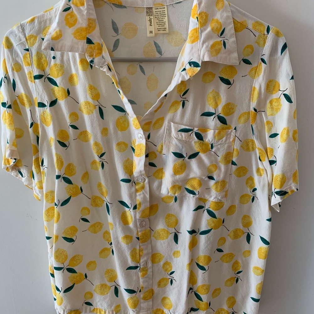 Button up T-Shirt - Worn once